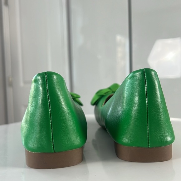 C.Paravano Kelley Green Bowknot Soft Leather Square Toe Flats Size 7 New - Picture 6 of 15